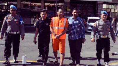 Kepala Desa Kasus Korupsi 2.4M, Dihadiahi Baju Mirip Shopee