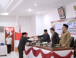 Bupati Humbang Hasundutan Sampaikan Nota Pengantar Keuangan Ranperda Tentang P. APBD TA 2023
