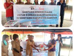 Tour De Samosir & Cv Exaudi Konsultant Menyalurkan Bantuan Beras kepada Masyarakat Korban Banjir Bandang Di Kenegerian Sihotang Kecamatan Harian