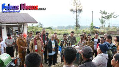 Pemkab Samosir & DPRD Samosir Berkantor di Desa Pardomuan Nauli dan Palipi Kecamatan Palipi