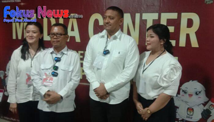 Pasangan POLTAK-GAGA Bakal Calon Bupati Toba Mendaftar Ke KPU