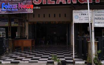Kantor Pemerintahan Desa Parik Sabungan Kecamatan Siborongborong Bagai Rumah Kosong Tak Bertuan