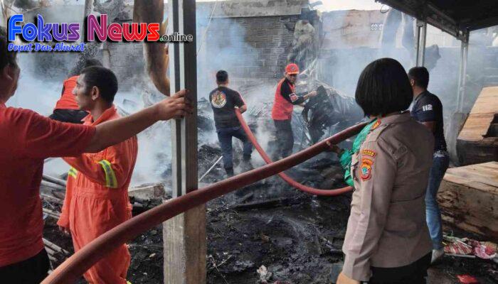 2 Rumah Warga Hangus Dilahap Si jago Merah, Polsek Matuari Amankan Lokasi TKP