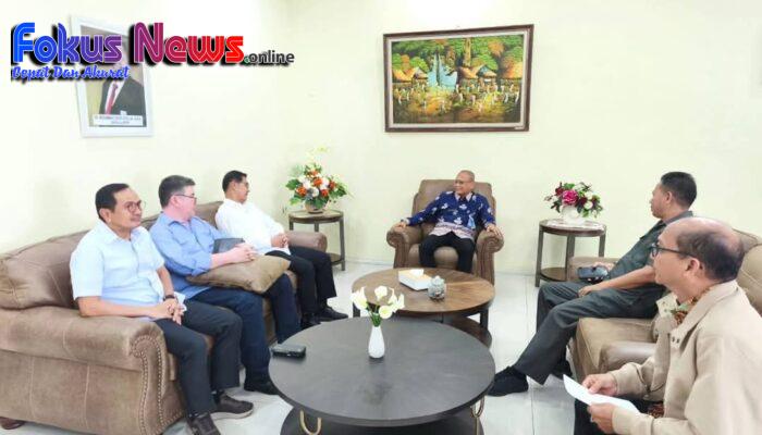 Proyeksi Defisit Anggaran Kedepan, Hengky Honandar dan Tim Tatap Muka Kepala BPKP Sulut