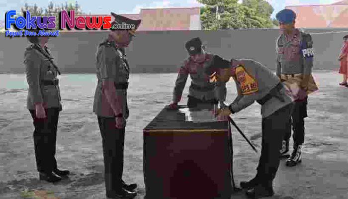 Kapolres Bitung AKBP Albert Zai, SIK. MH Pimpin Sertijab dan Pelantikan Pejabat Utama Polres Bitung