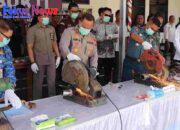 Kerja Keras Polres Bitung Barang Bukti  Ribuan Liter Miras dan Sajam  Serta Knalpot Brong Dihancurkan.