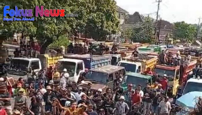 Ratusan Sopir Truk Gunungkidul Suarakan Aspirasi Tolak ODOL dan KIR