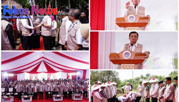 Momen Pencanangan GEMAPATAS 2025, Menteri Nusron: Semua Masyarakat Wajib Pasang Patok