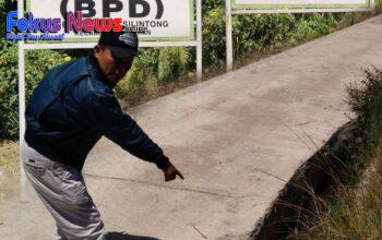 Beberapa Proyek Dana Desa Lumban Silintong Tahun Anggaran 2023-2024 Diduga Dikerjakan Asal Jadi, Warga : Makkan Ma..!