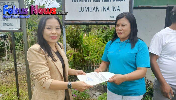 Kantor Pertanahan Kabupaten Tapanuli Utara Serahkan Sertipikat PTSL di Desa Lumban Ina Ina