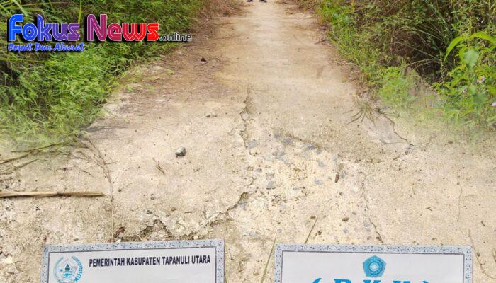 Rabat Beton Hancur Dari Dana Desa 2024, Warga Desa Situmeang Hasundutan : Tidak Mungkin Campuran Semennya Sesuai RAB!
