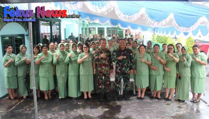 Kunjungi Koramil 01/Bitung, Dandim Soroti Peran Strategis Persit dan Disiplin Prajurit