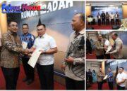 Kepala Kanwil BPN Provinsi Sumatera Utara Menyerahkan Sertipikat Rumah Ibadah pada Perayaan Hari Natal