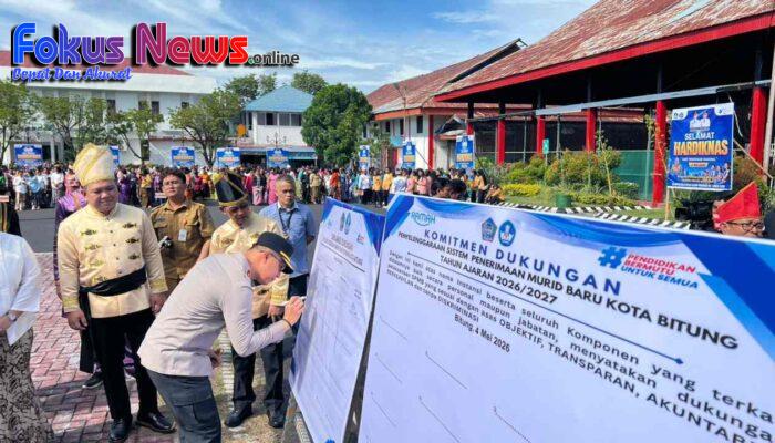 Kapolres Bitung Ambil Bagian di Hardiknas dan HUT Otda ke-30