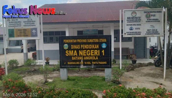 Dana Bos SMA Negeri 1 Batang Angkola Jadi Sorotan, Satpam : Langsung Saja Keatas Bang, Kami Dimarahi Kalau Kasih Masuk Meliput