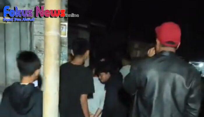 Warga Suka Dame Kecamatan Tigapanah Gerebek tempat diduga sarang Narkoba