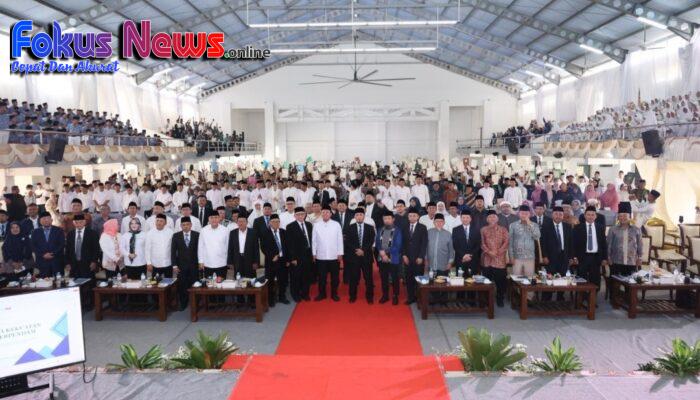 Serahkan Lebih dari 1.000 Sertipikat Tanah Wakaf dalam ICOP 2026, Menteri Nusron Minta Penerima Jadi Pionir Percepatan